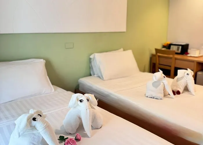 Hotel Nantra De Comfort 3*