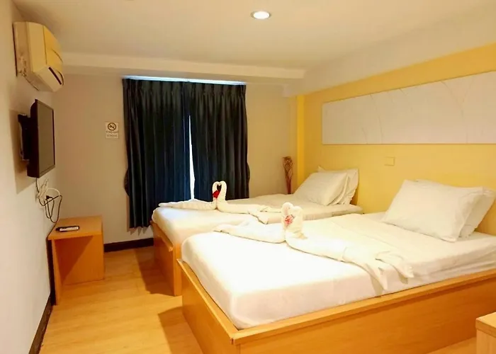 Nantra De Comfort 3*