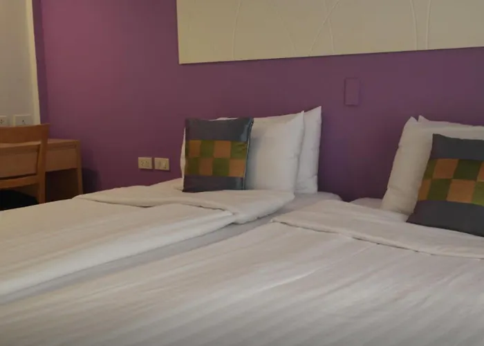 Nantra De Comfort 3*