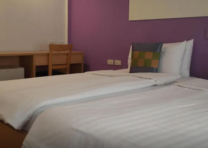 Hotel Nantra De Comfort