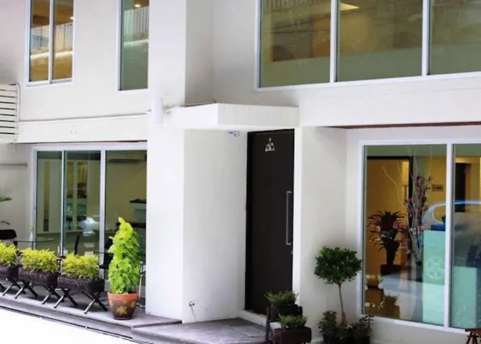 Nantra De Comfort Bangkok