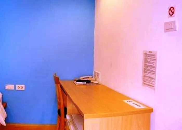 Nantra De Comfort Hotel